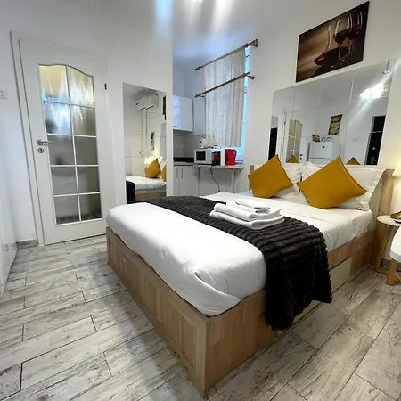 Prime 4 * Bukurešť