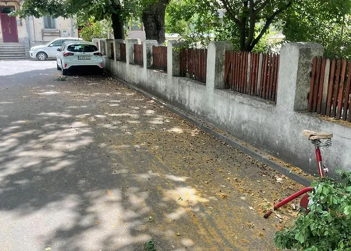 Prime 4 * Bucarest