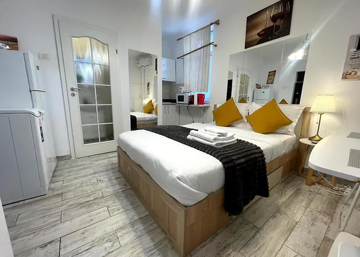 Prime 4 * Bucarest